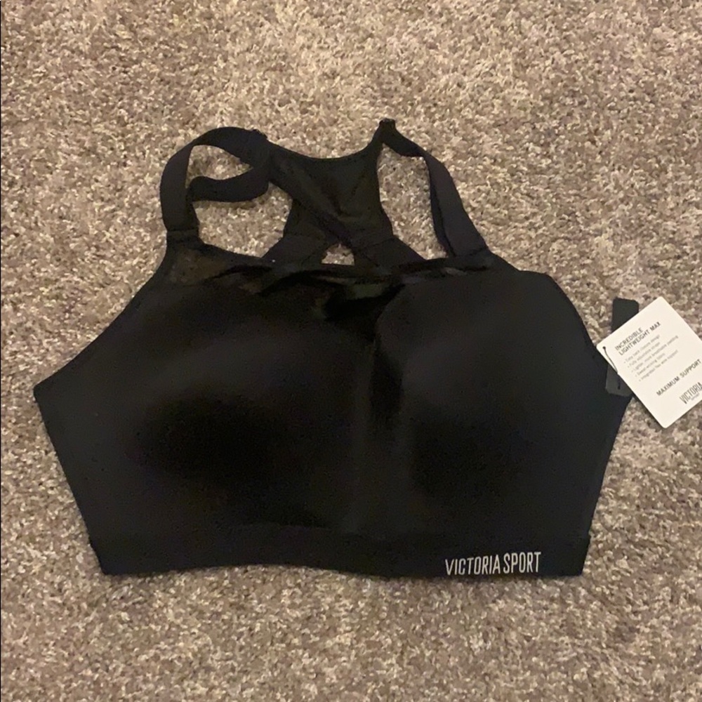 Victoria’s Secret Sports Bra- 34DDD